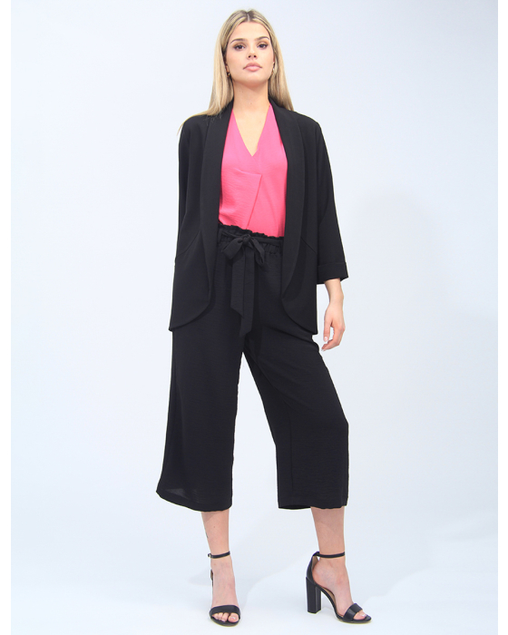 Sleek Stretchy Rounded Hem Blazer With 3/4 Sleeves And Cuff Detail By Vamp