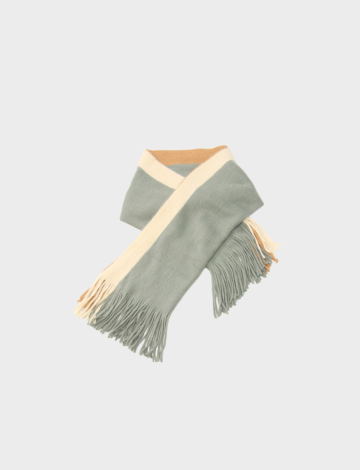 Solid 3-tone stripe knit scarf with fringes by Janie Besner