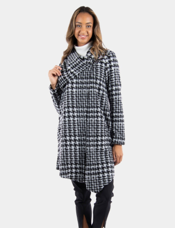 Faux Wool coat by Carré Noir