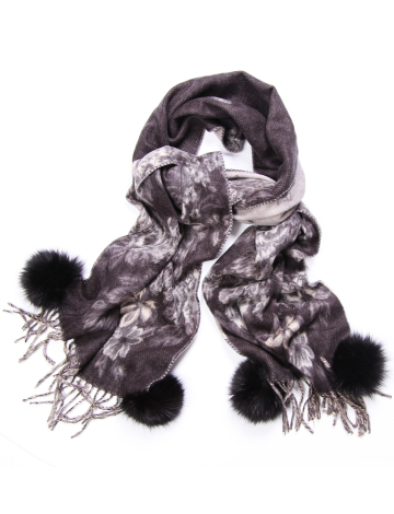 Floral reversible scarf with fur pompoms