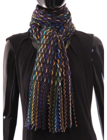 Loose weave scarf with fringe exclusive to Manteaux Manteaux