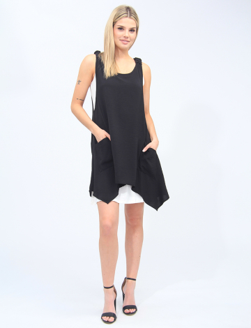 Black And White Sleeveless Two-Layer Dress With Pockets By Devia