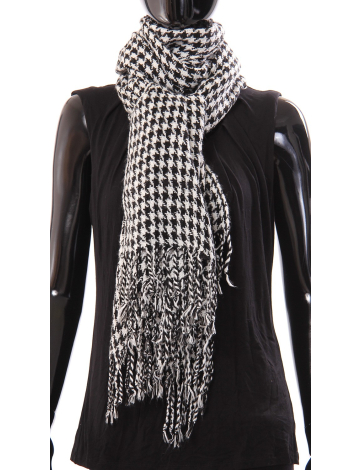 Houndsooth woven scarf by Di Firenze