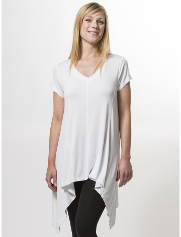 Solid tunic by Cable & Gauge