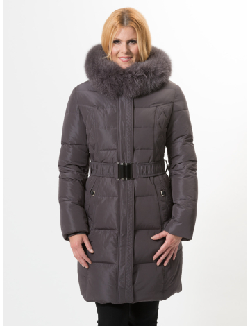 Quilted down coat with feminine stitch lines, by CanaV