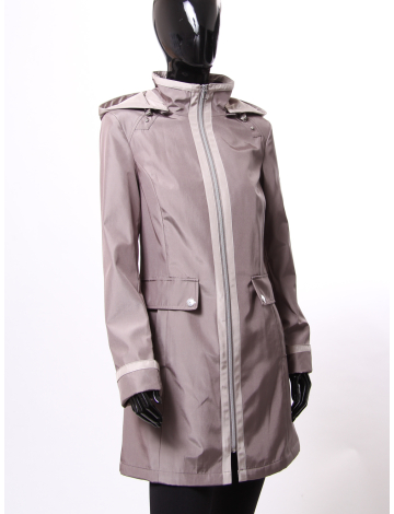 Classic rain jacket by Novelti